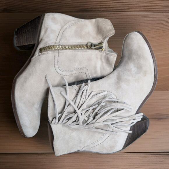 Sam Edelman LOUIE Taupe Suede Fringed Western Style Ankle Boots 7.5 Boho Preppy - Picture 3 of 7